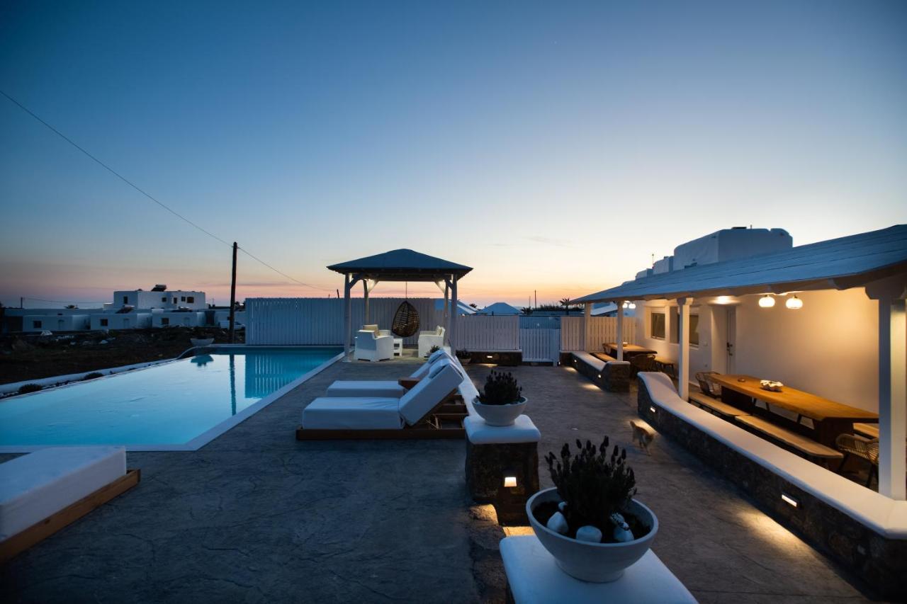 Tiffanys Villas Mykonos Town エクステリア 写真