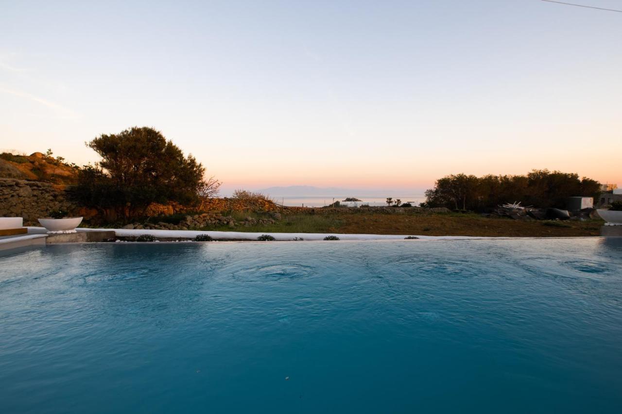Tiffanys Villas Mykonos Town エクステリア 写真